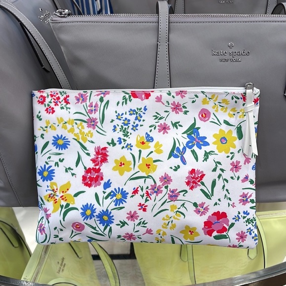Kate Spade Large Canvas Floral Print Zip Pouch - Picture 5 of 16